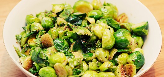 Rosenkål med akevitt-vinaigrette
