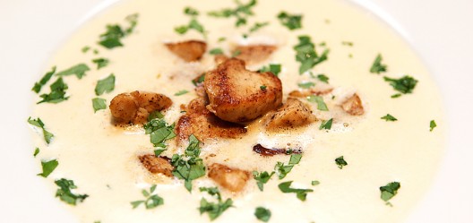 Kyllingsuppe med indisk vri